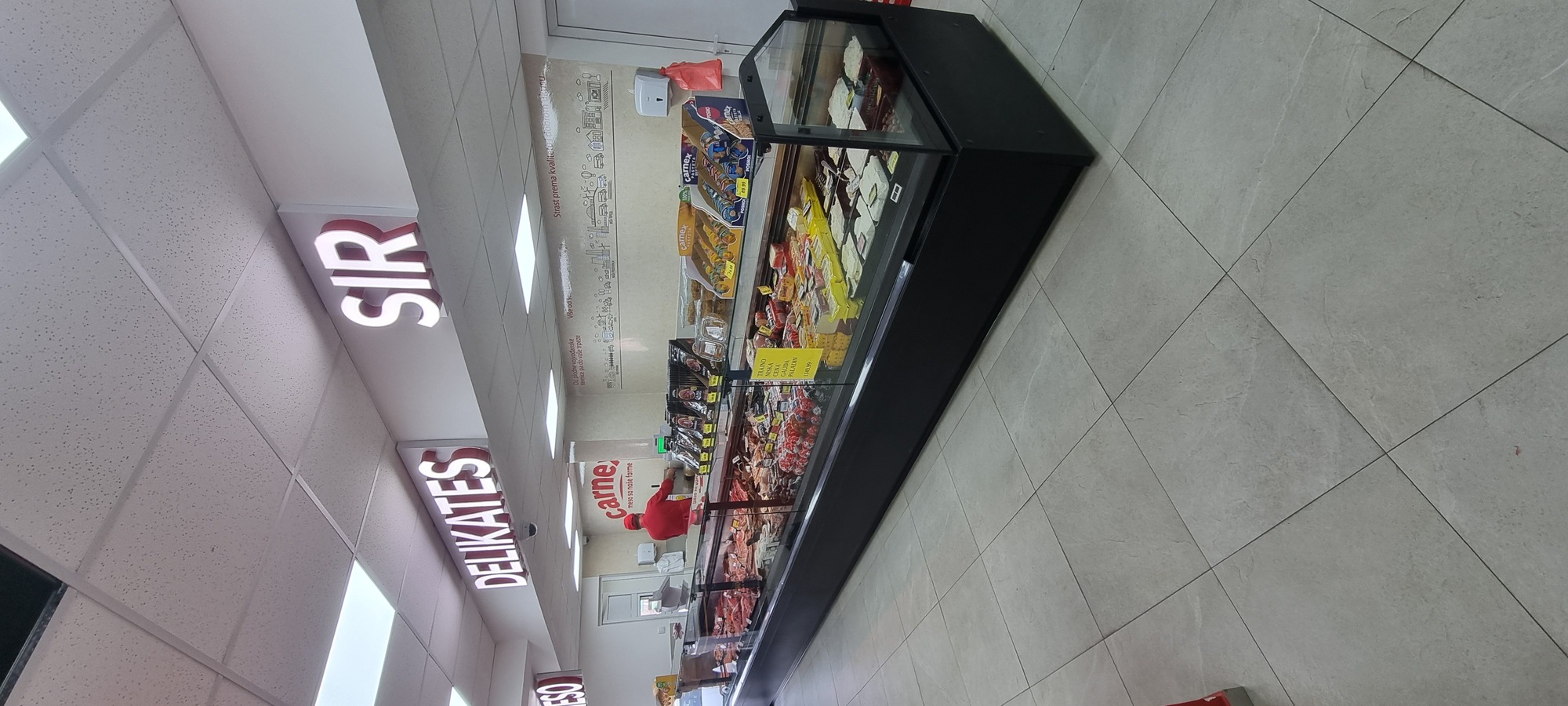 /uploads/c22ae139-3ea3-47b3-acfa-6c452ae59b15.jpg